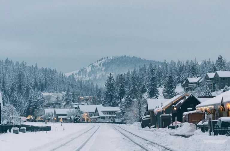 truckee California with a blanket of snow
